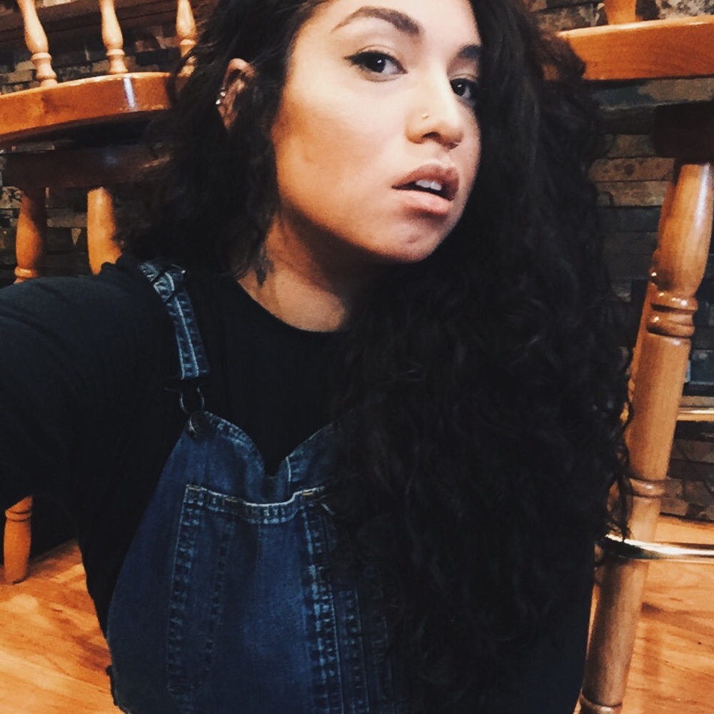 Meet your Posher, Shae
